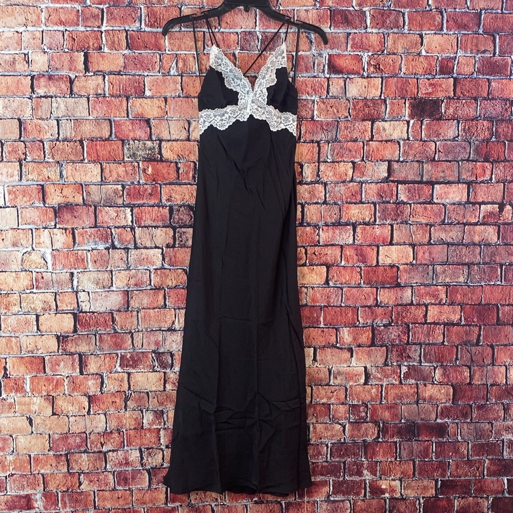 ⭐️ PRINCESS POLLY LAINGE MAXI DRESS BLACK ⭐️ FINAL SALE ⭐️
